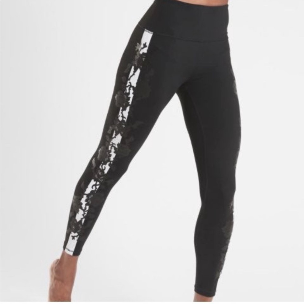 Athleta Elation Rose Side Stripe Leggings Size XS Cropped Leg Black Floral